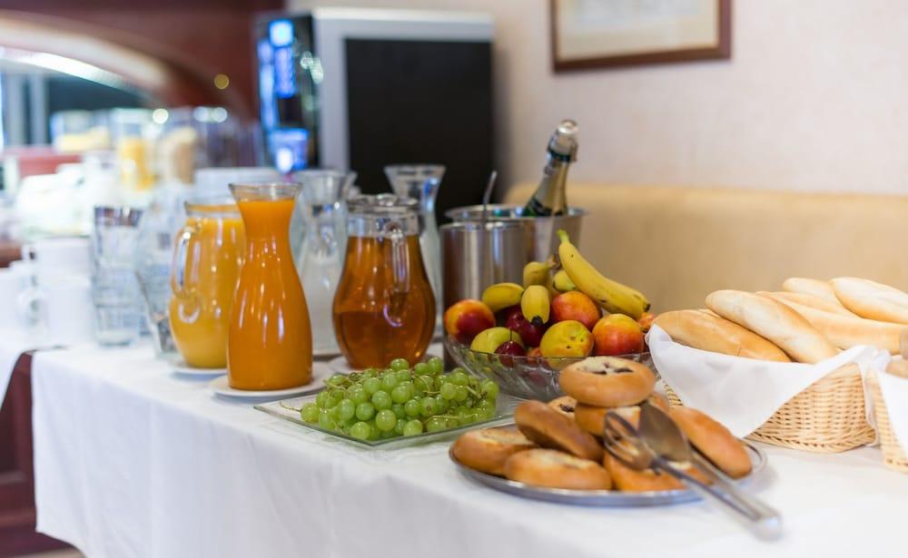 Hotel Latran Cesky Krumlov Luaran gambar