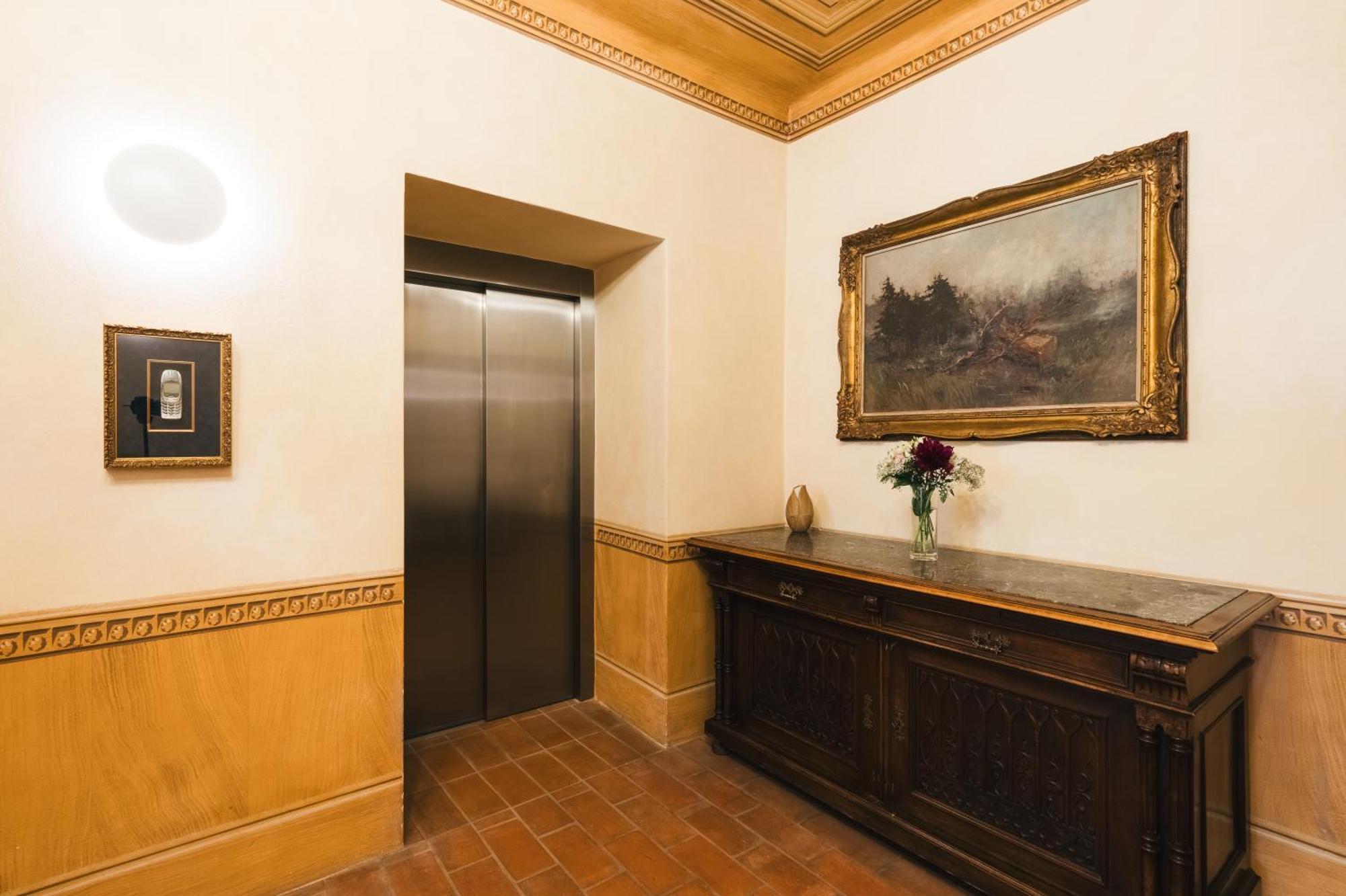 Hotel Latran Cesky Krumlov Luaran gambar