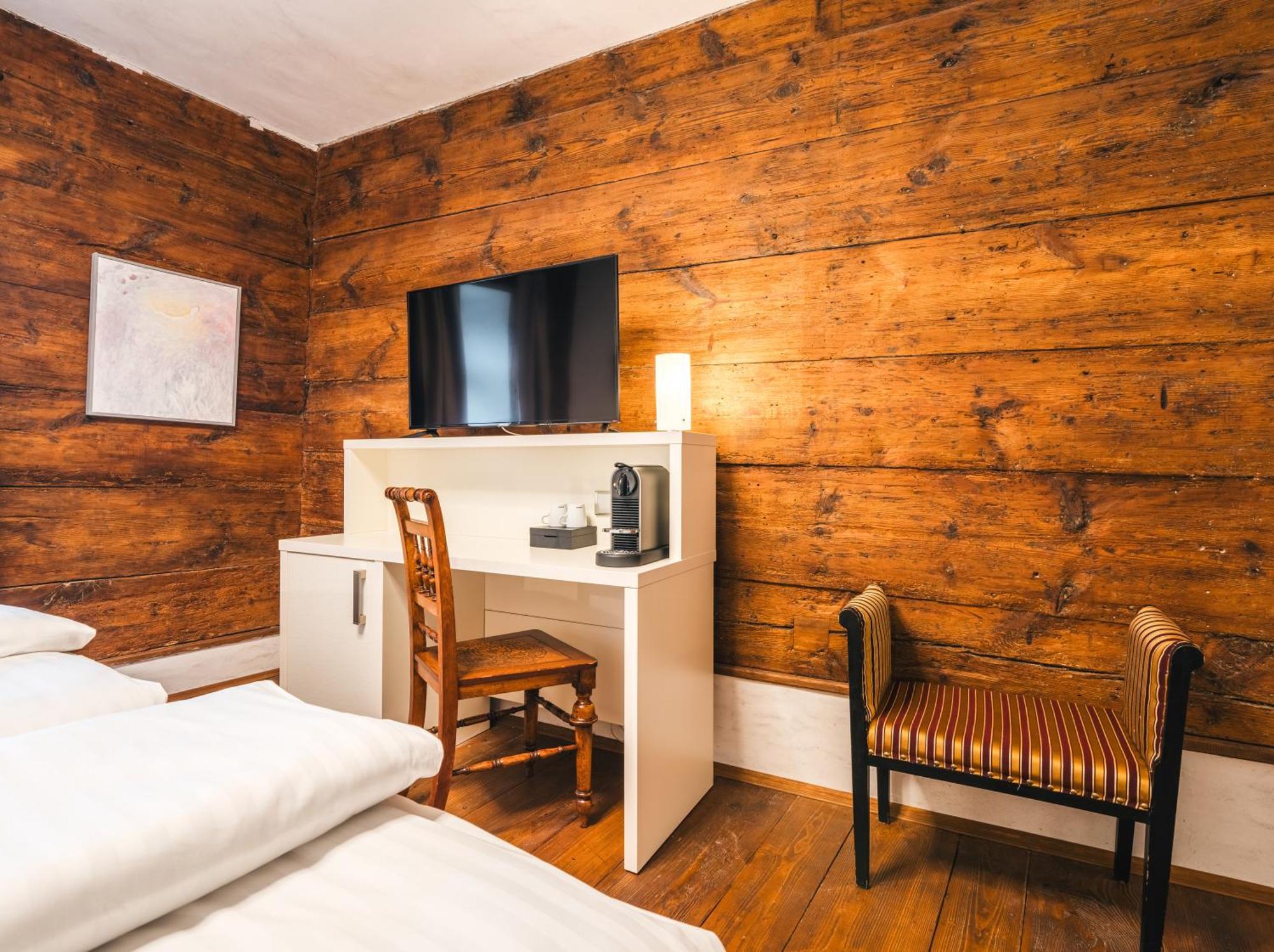Hotel Latran Cesky Krumlov Luaran gambar