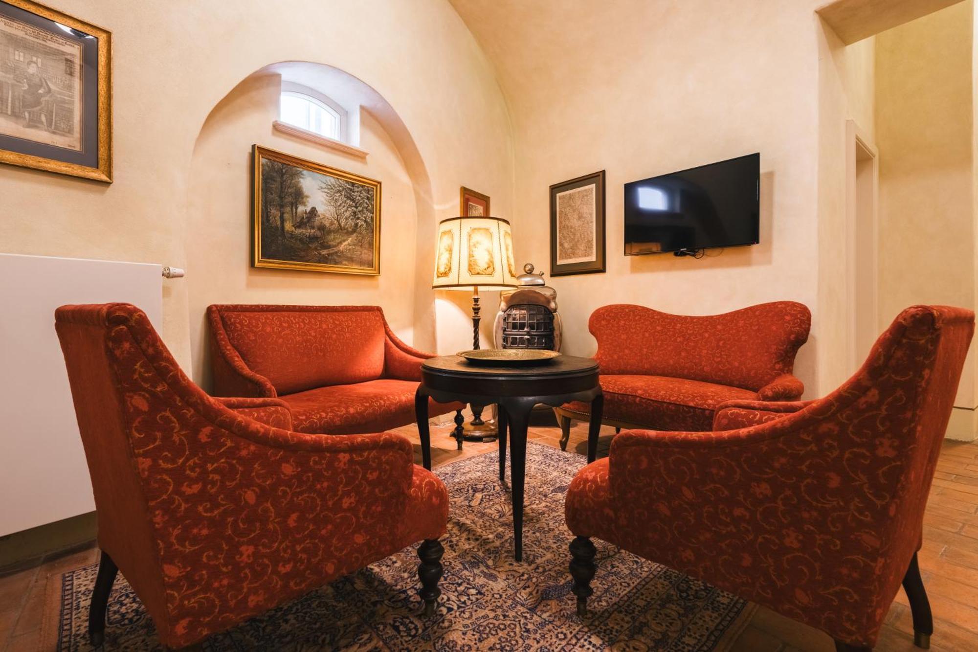 Hotel Latran Cesky Krumlov Luaran gambar