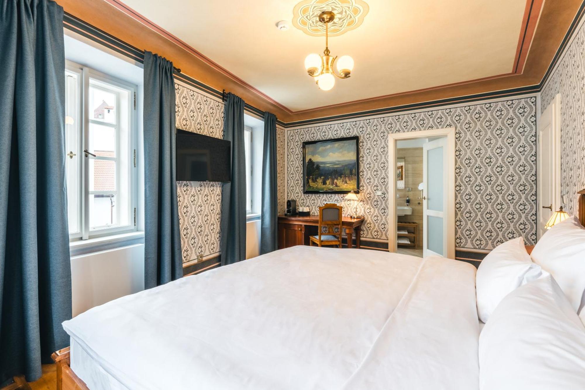 Hotel Latran Cesky Krumlov Luaran gambar