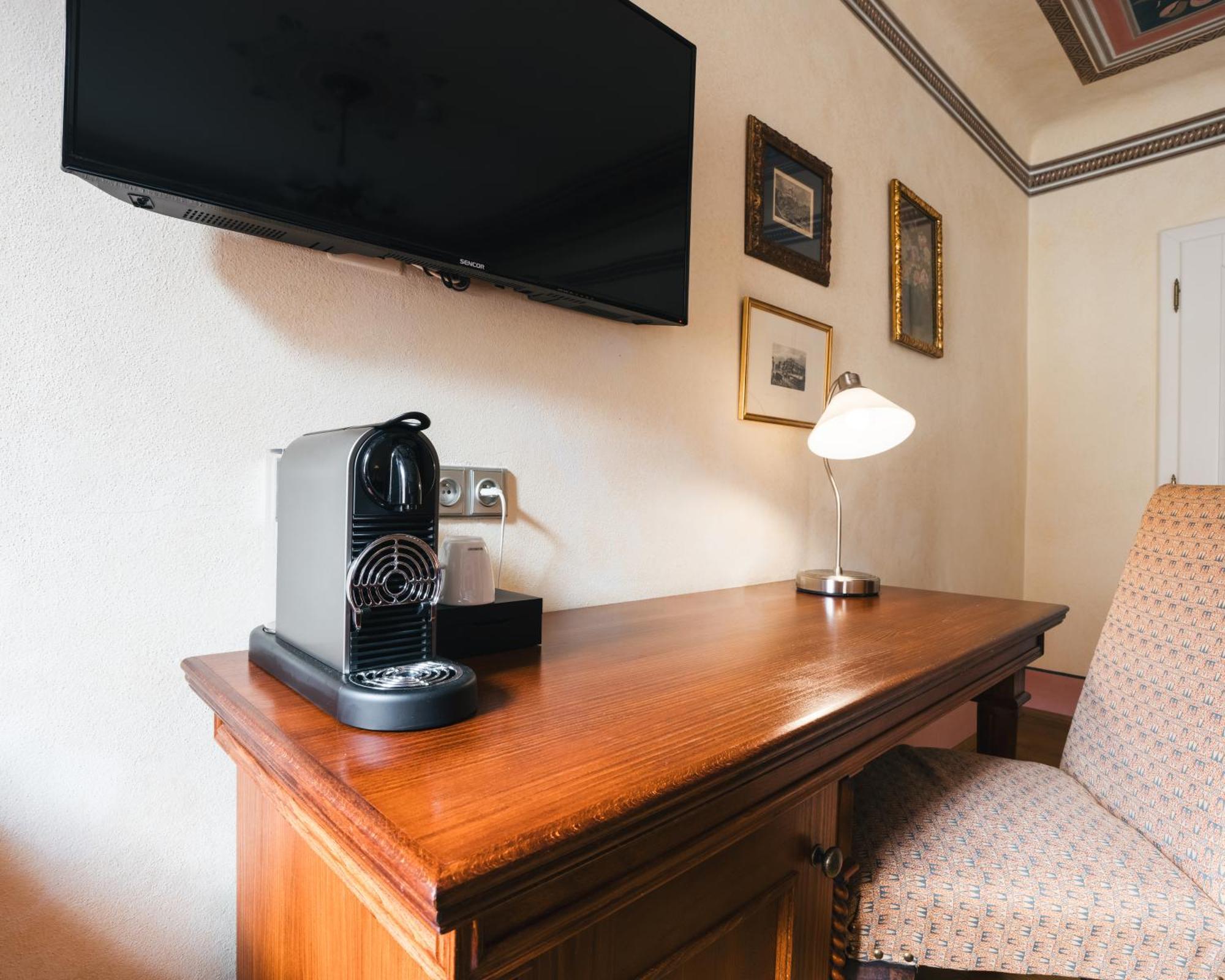 Hotel Latran Cesky Krumlov Luaran gambar