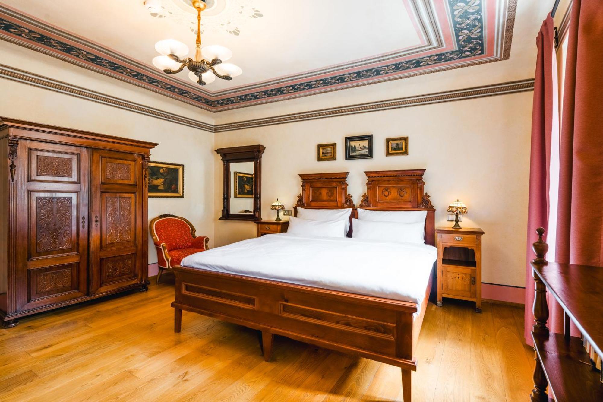 Hotel Latran Cesky Krumlov Luaran gambar